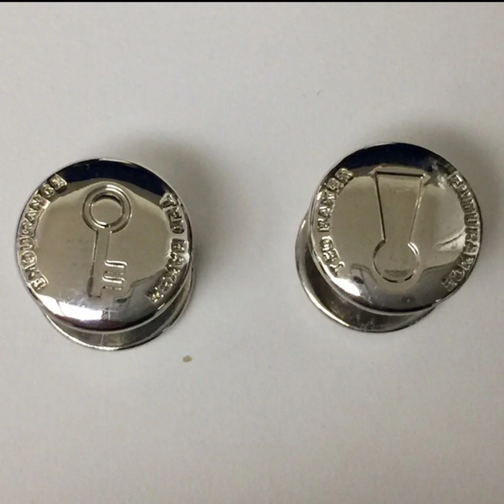 TED BAKER 2 LOCK AND KEY SHIRT STUDS SILVER NWOT